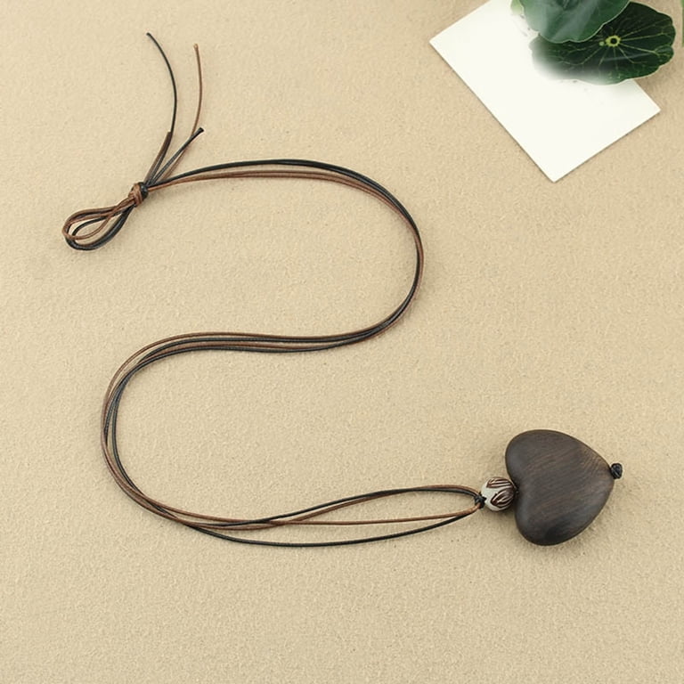 AOOOWER Handcraft Sturdy Wood Heart Necklace Featuring Natural