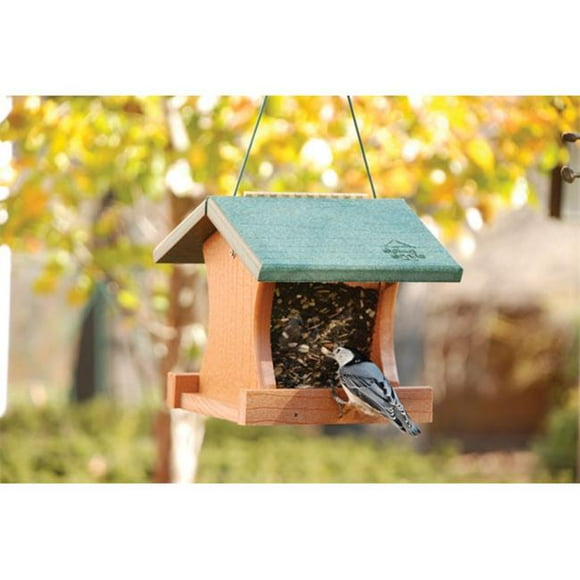 GGAT1 Going Green recycled small ranch feeder