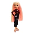 thumbnail image 3 of Muñeca Bratz Celebridad Karol G con Accesorios, 3 of 4
