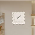 thumbnail image 1 of Reloj de Pared Colgante Macarena Silencioso Preciso 30 cm x 30 cm, 1 of 8