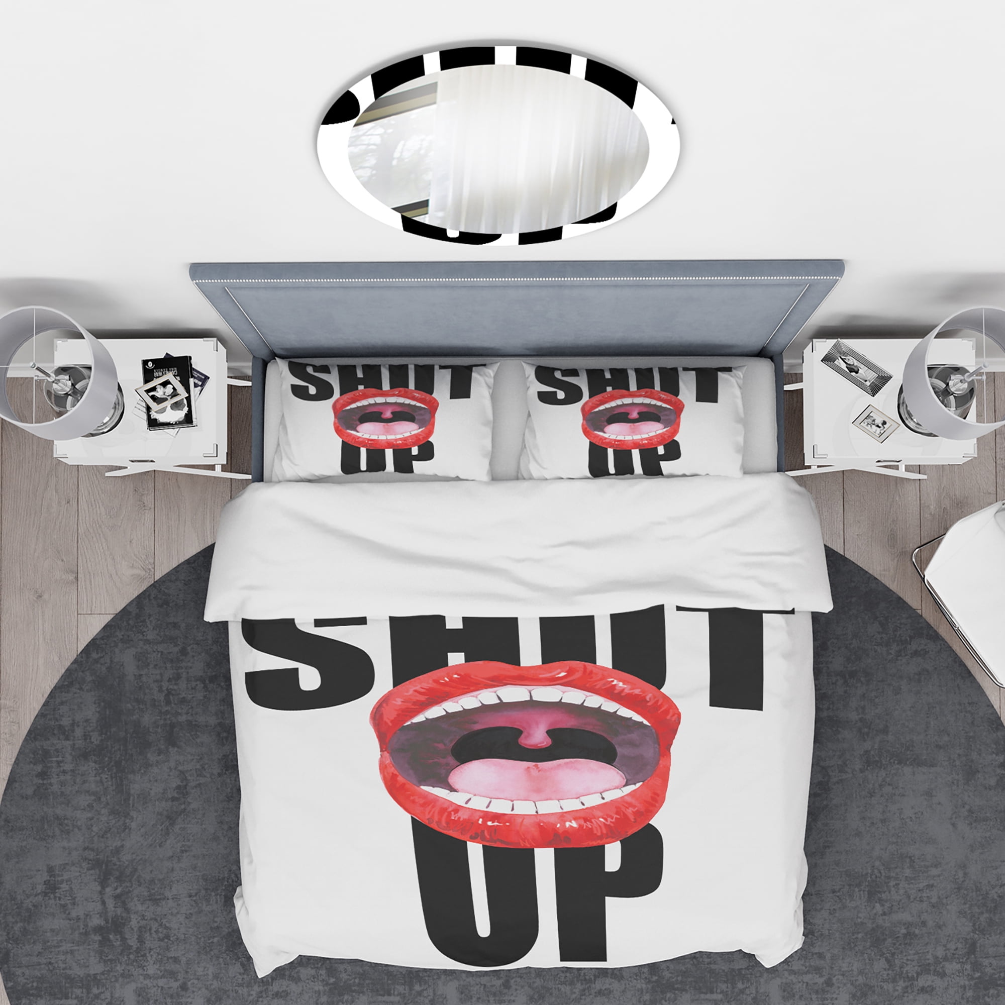 Designart 'Female Lips' Glam Duvet Cover Set