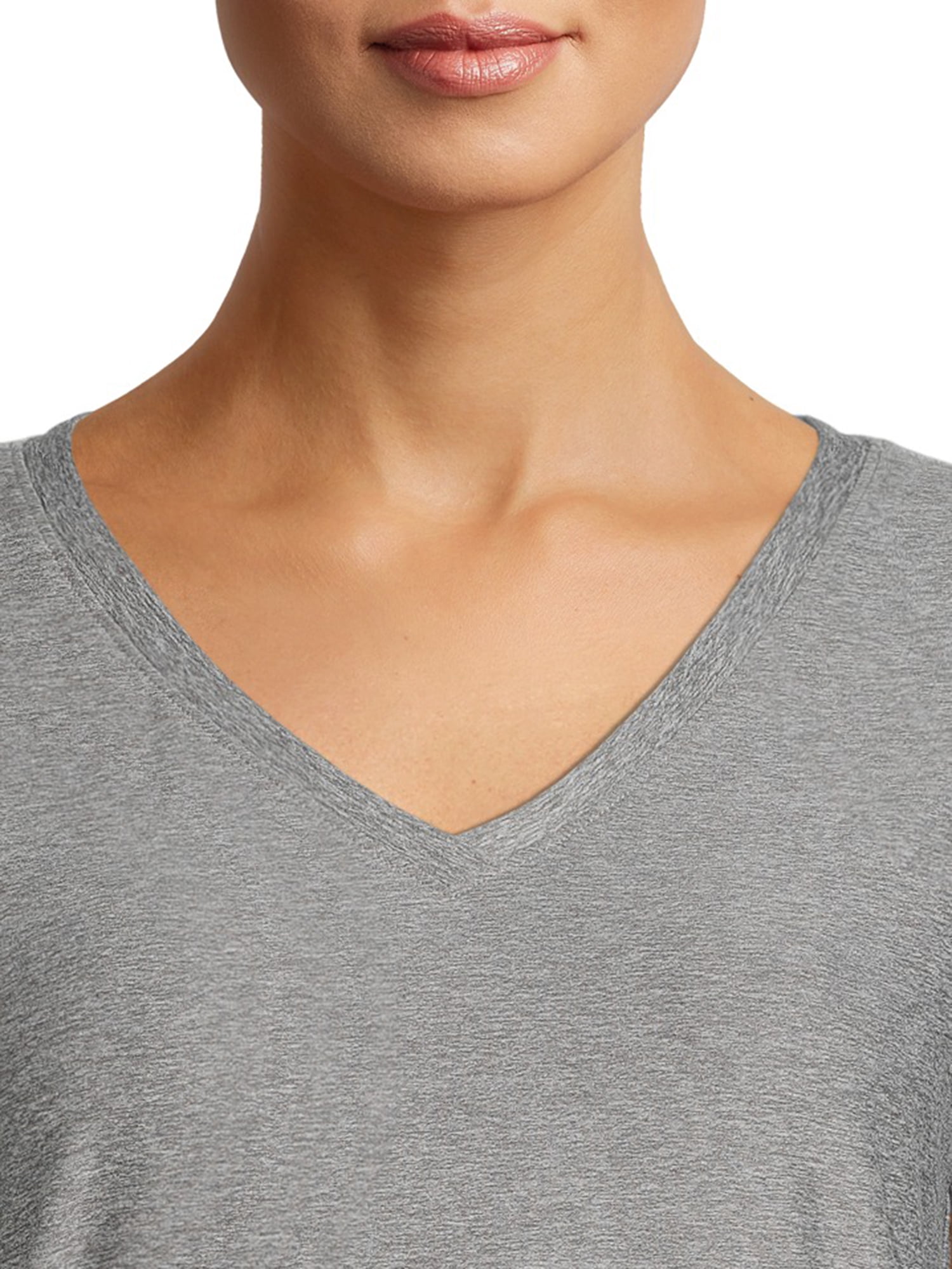 No Boundaries Juniors Brushed V-Neck T-Shirt with Short Sleeves, 2-Pack, Sizes XS-XXXL