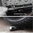 thumbnail image 4 of Lampe de Poche LED Rechargeable, 1600 Lumens, Portable, Zoomable, 5 Modes, Résistante à l'Eau, Parfaite pour Camping, Extérieur, Urgence (XML-T6), 4 of 5