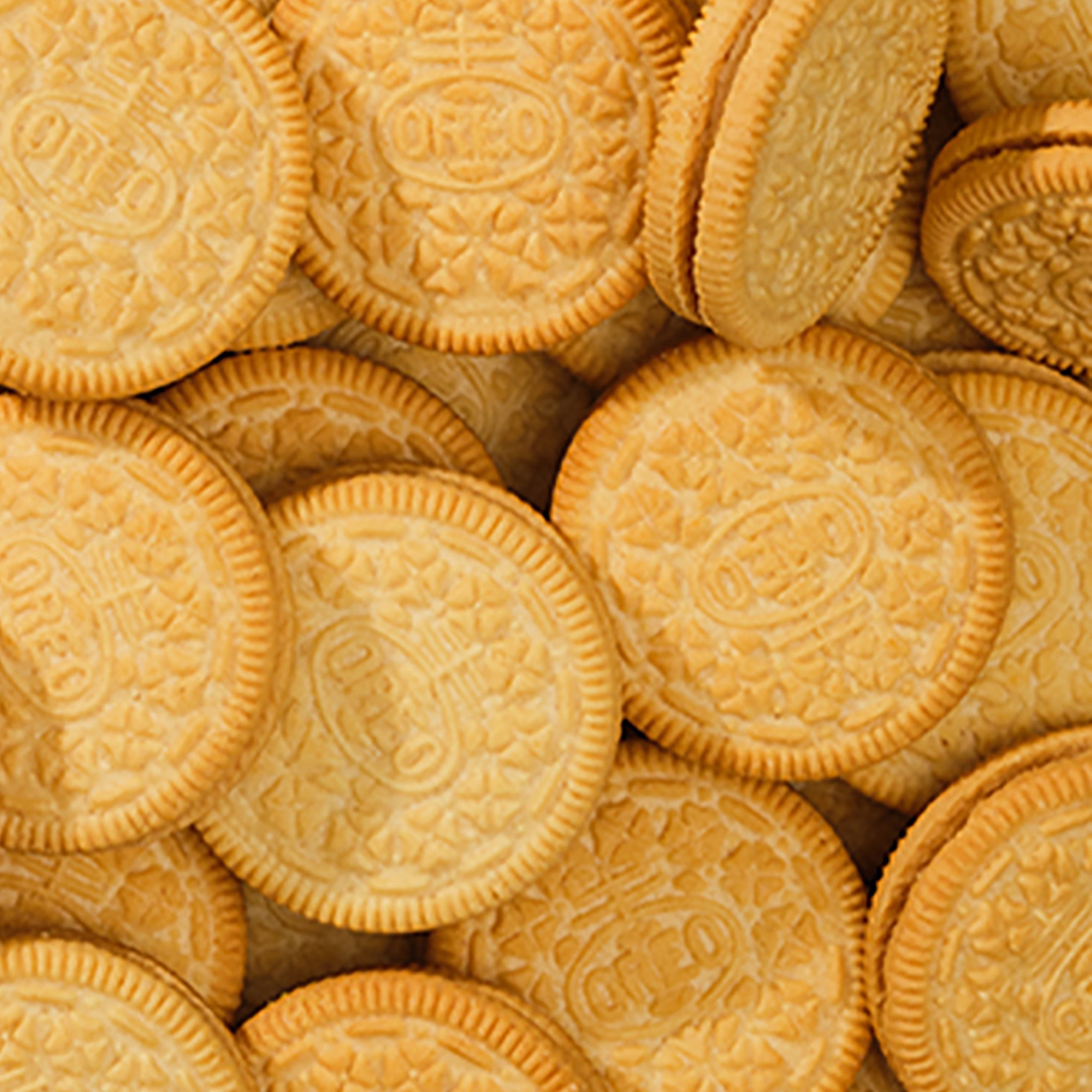 OREO Golden Sandwich Cookies, Family Size, 18.12 oz