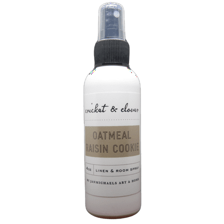 Cricket & Clover Oatmeal Raisin Cookie Potpourri Room Spray 4 Ounce Bottle