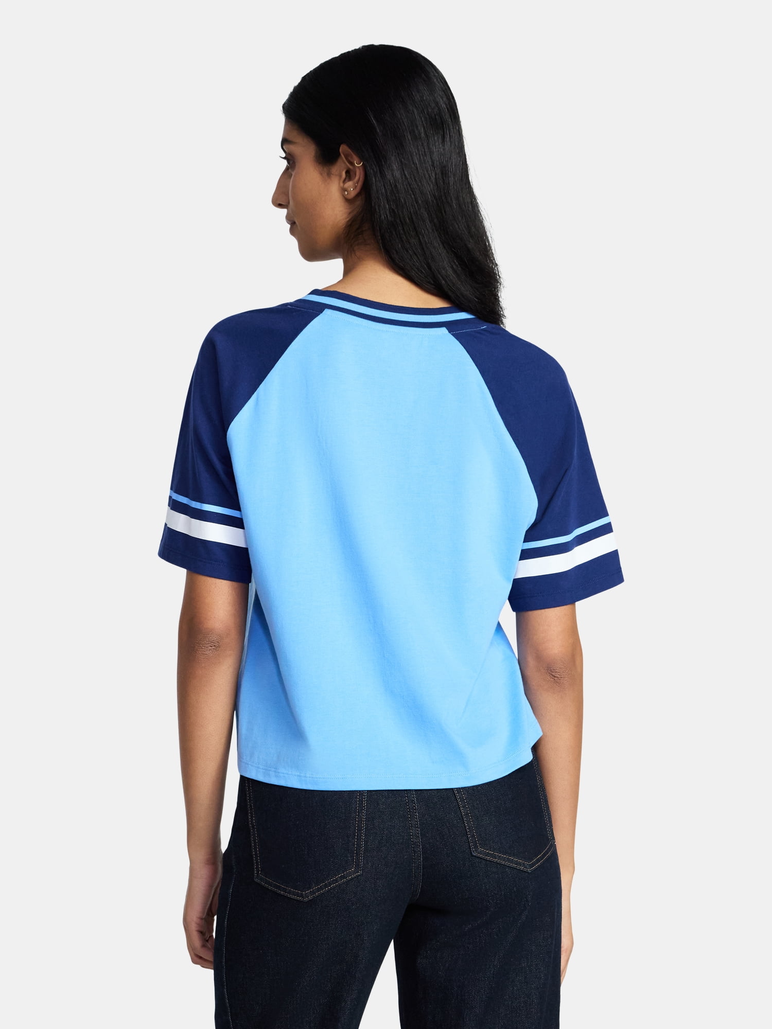 Disney's Lilo & Stitch Women's Cosmic Cutie Graphic Tee, Sizes XXS-XXL