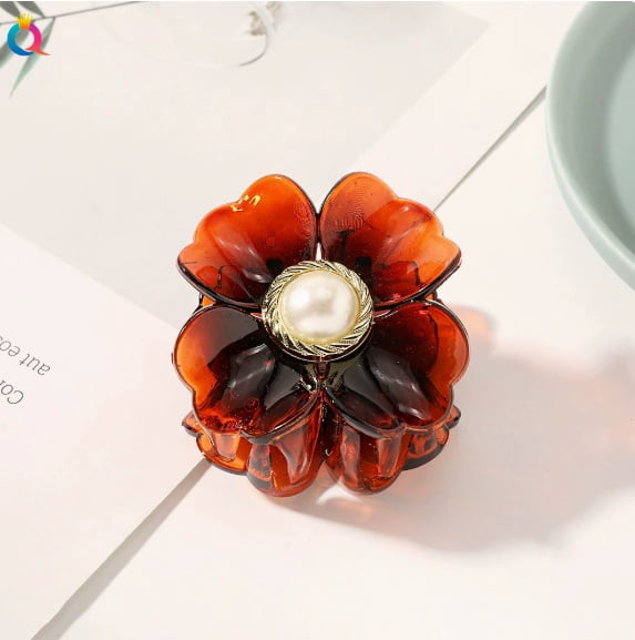5-Piece Floral Design Hair Claw Clips Set - Elegant and Simple Hair Accessories for Daily Wear, Commuting, and Dates