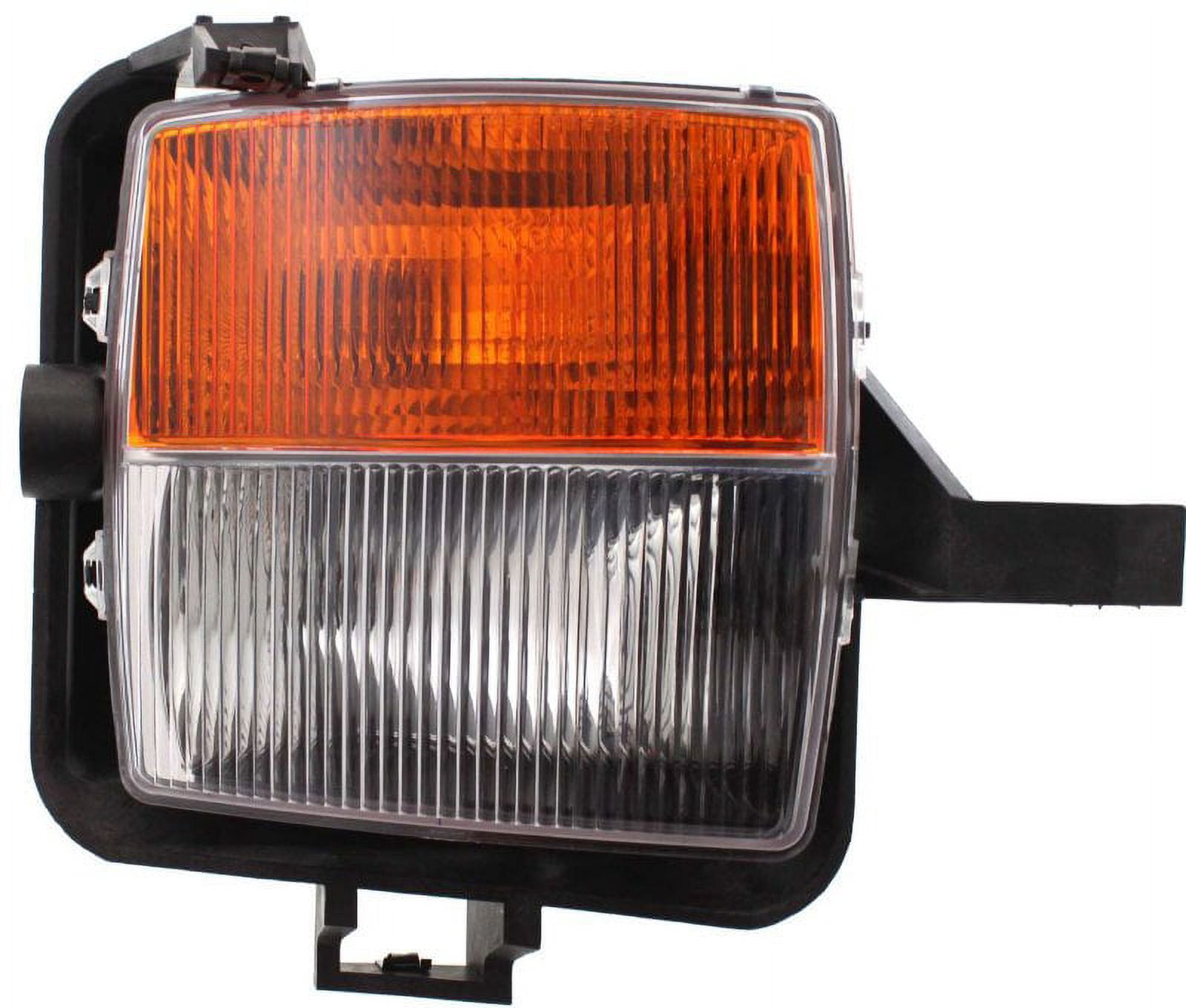 Replacement C107521 Fog Light Compatible with 2003-2007 Cadillac CTS Front, Right Passenger With bulb(s)