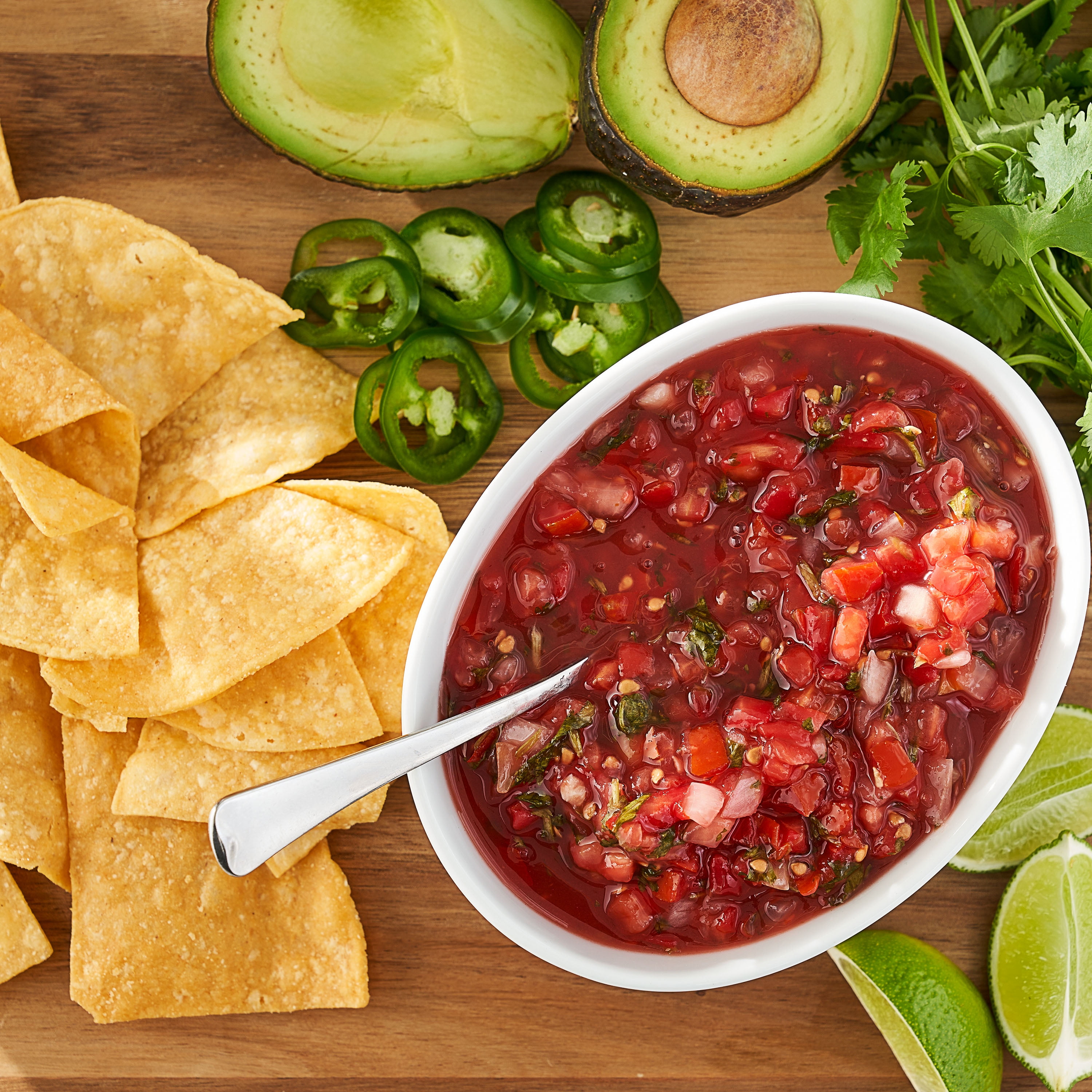Marketside Mild Cilantro Salsa, 16 oz, Gluten-Free, Refrigerated