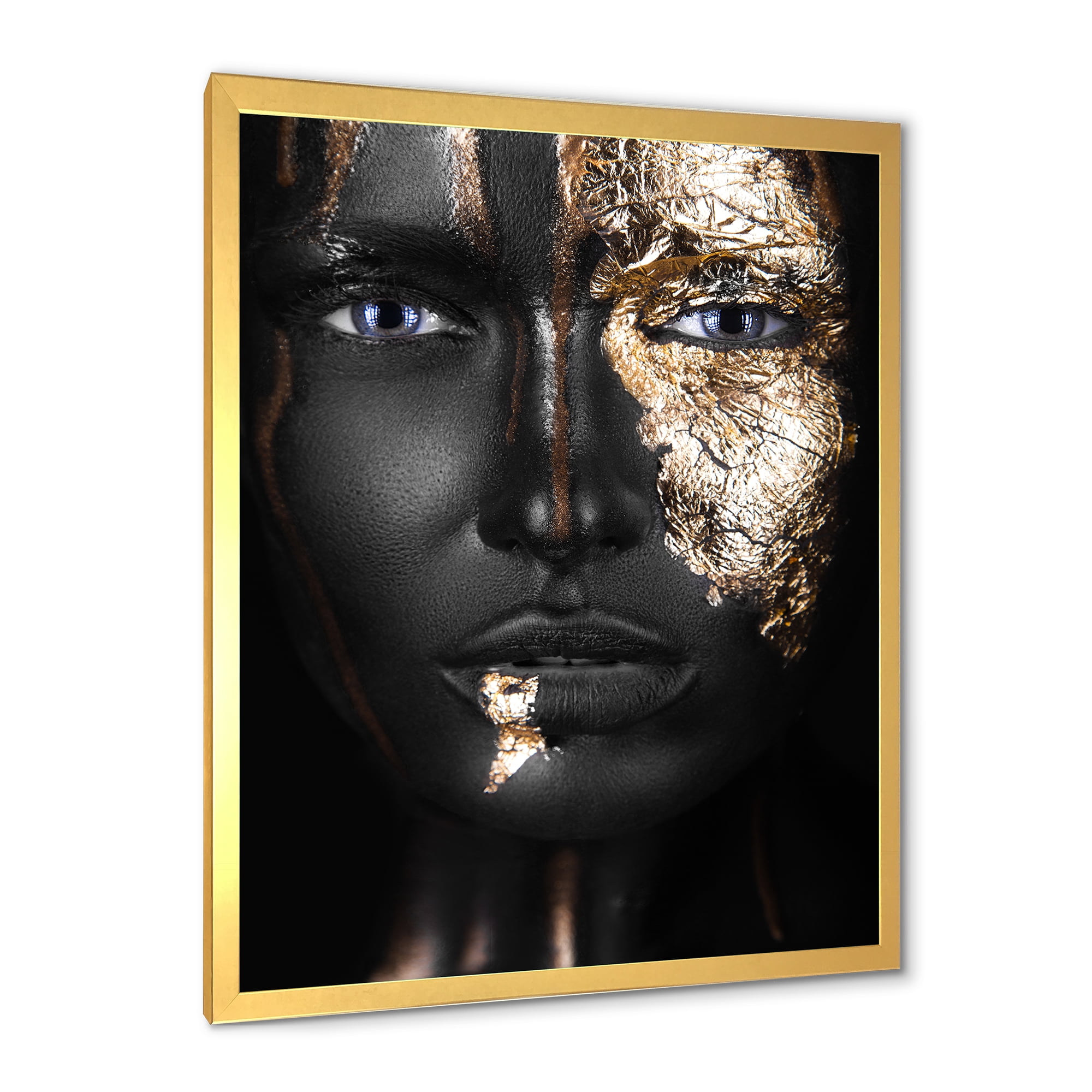 Designart 'Portrait of A African American Girl with Gold Makeup' Modern Framed Art Print