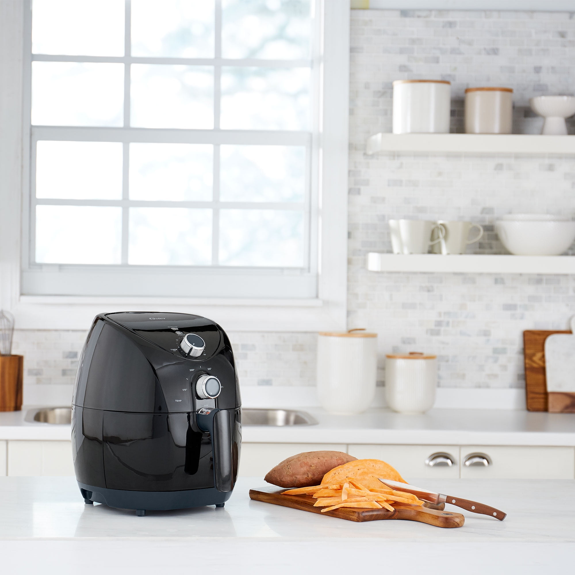 Oster Copper-Infused DuraCeramic 3.3-Quart Air Fryer (CKSTAF32