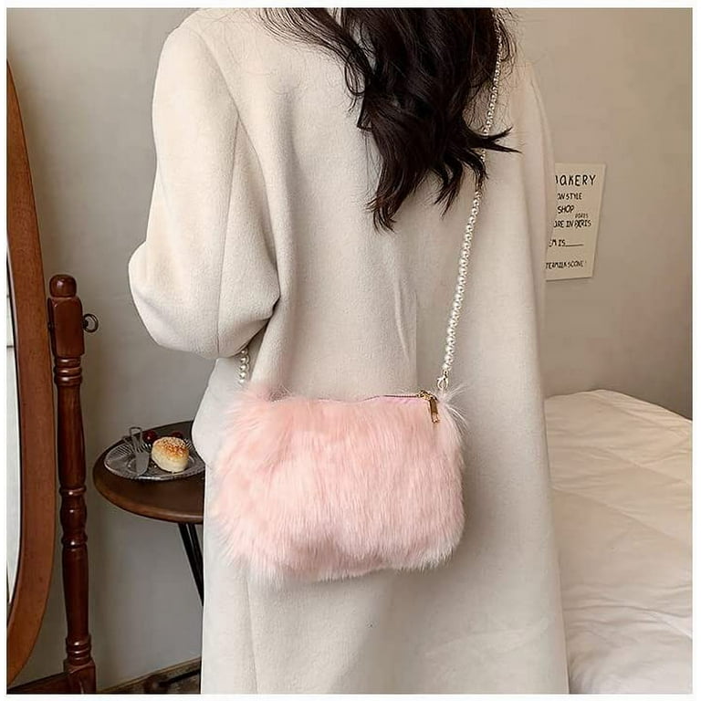 PIKADINGNIS Fuzzy Tote Bag for Women Fluffy Purse Cote Hobo Bag Shoulder  Bag Handbag Aesthetic Fluffy Bag with Chain Gifts for Women