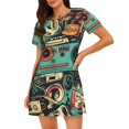 thumbnail image 1 of Balery Retro Pop Art Collage Camisón de manga corta con cuello redondo para mujer, cómodo y elegante., 1 of 6