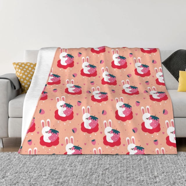 Fotbe Bunny And Strawberry Manta de Franela con Estampado, Manta Ultrasuave para Cama, Sofá, Auto, Hipoalergénica y Antibolitas-40"x30"