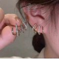 thumbnail image 3 of Pendientes de botón D y diamantes de imitación yuxing plata, 3 of 5