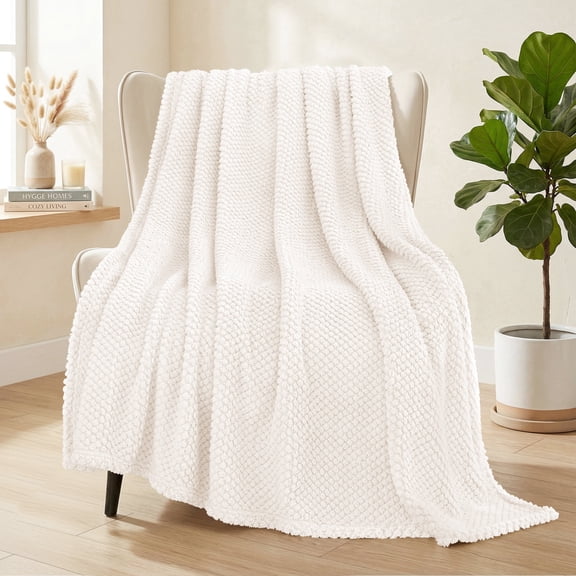 Whale Flotilla Fuzzy Fleece 50"x70" Throw Blanket for Couch, Fluffy Warm Soft Jacquard Blankets for All Seasons, Lightweight and Cozy, Ivory