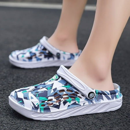 HYwys Fashion Design Sandals New Men Breathable Garden Clogs Shoe Outdoor EVA Quick Dry Holes Beach Shoes Summer House Slippers