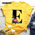 thumbnail image 2 of Venta caliente de flores de gran tamaño 26 letras en inglés negro moda tendencia estampado hombres y mujeres Casual camiseta amarilla de manga corta, 2 of 5