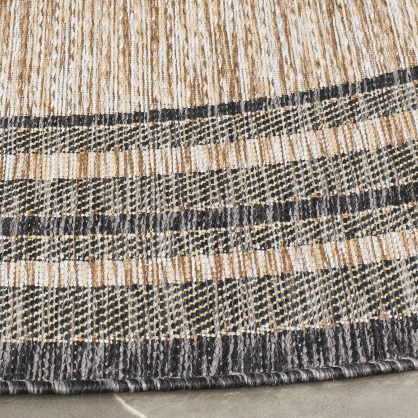 Safavieh Courtyard Ercan Bordered Indoor/Outdoor Area Rug, Natural/Black, 3' x 3' Round