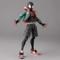 thumbnail image 1 of Sebneei Figurine Modèle Spider-man dans le Verset Araignée, 1 of 4