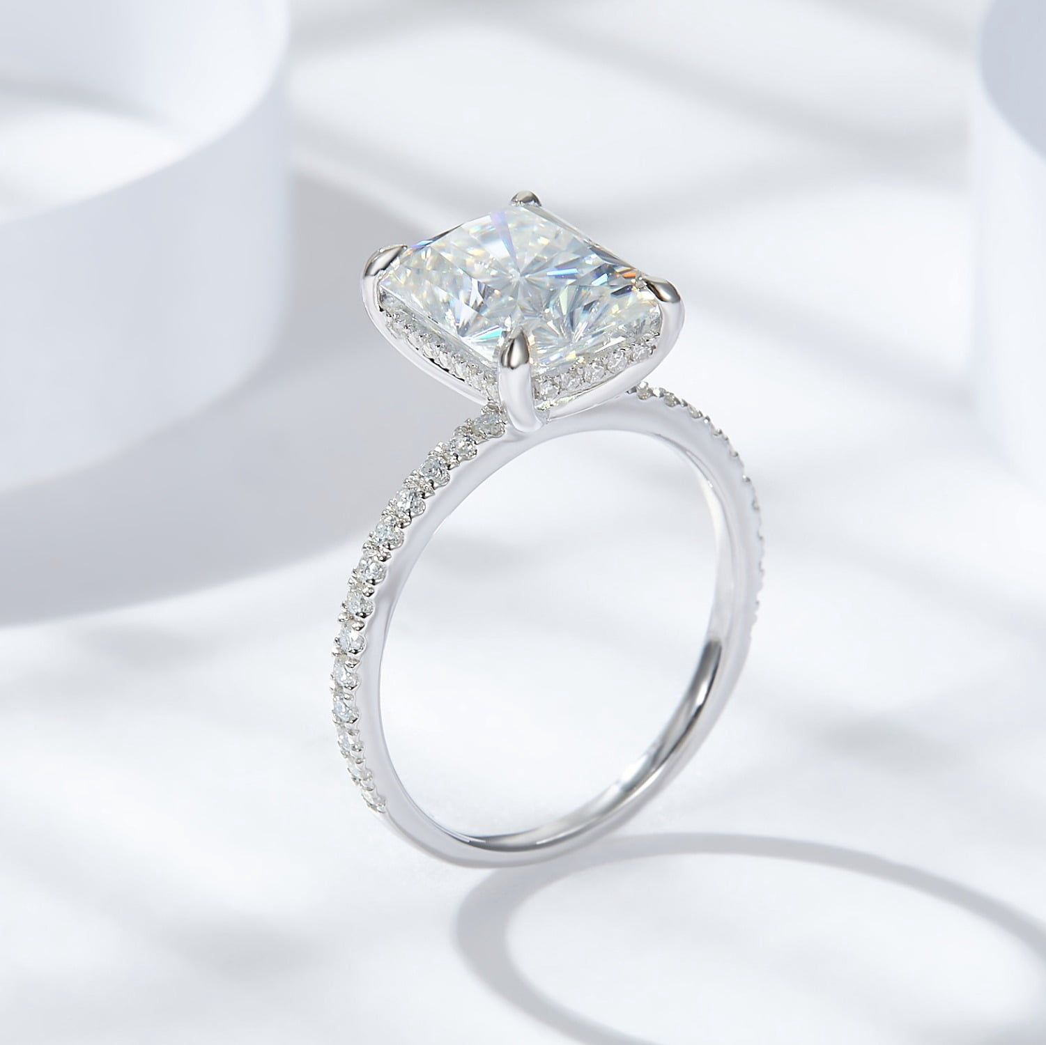 4ct 18K Gold Radiant Cut Moissanite Engagement Rings for Women D Color VVS1 Moissanite Rings Jewelry S925 Sterling Silver Women Diamond Rings with Certificate