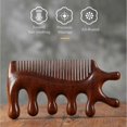 thumbnail image 2 of Masajeador de cuero cabelludo de madera con peine de sándalo para el crecimiento del cabello y un cabello suave y brillante., 2 of 5