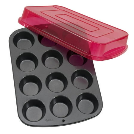 Wilton Covered Cupcake Pan, Red