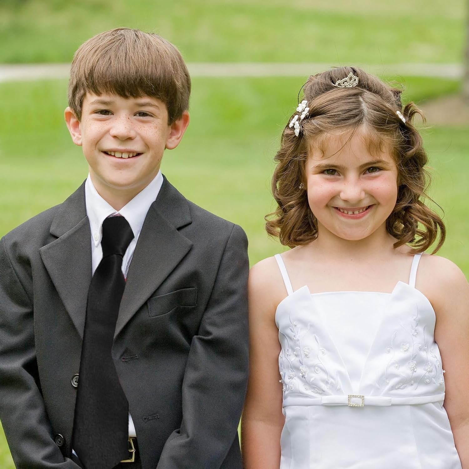6 Pieces Kids Tie,3 Colors Tie,Elastic Neck Tie,Adjustable Pre-Tied Tie,School Tie,Plain Colored Formal Tie for Boys Girls for Wedding Graduation School Uniforms Children's Performance