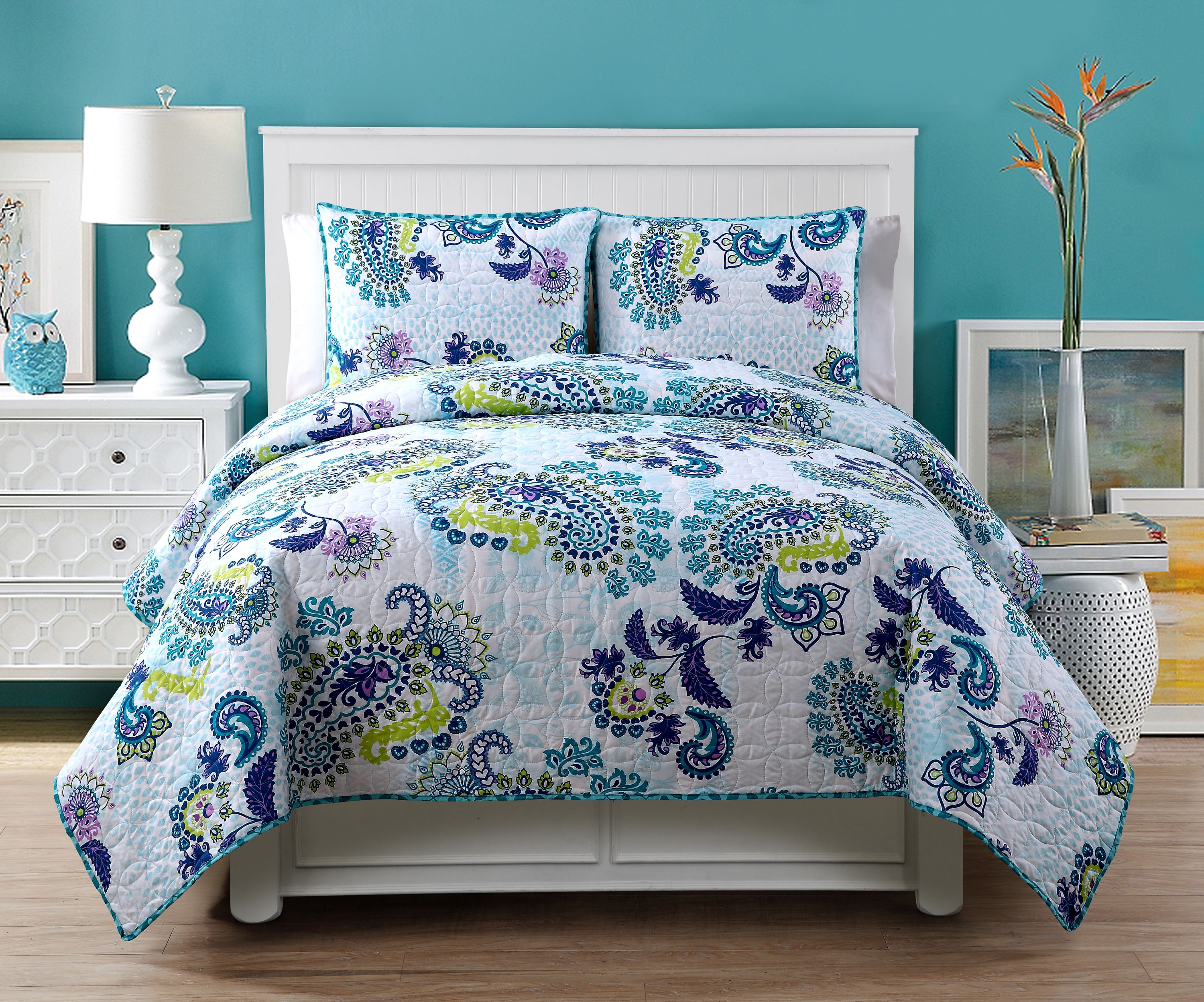 VCNY Samantha MultiColored Paisley 5Piece Reversible Bedding Quilt