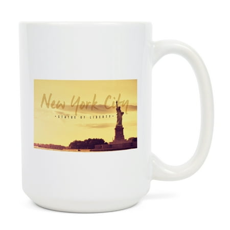 

15 fl oz Ceramic Mug New York City New York Statue of Liberty Statue of Liberty and Yellow Sky Dishwasher & Microwave Safe