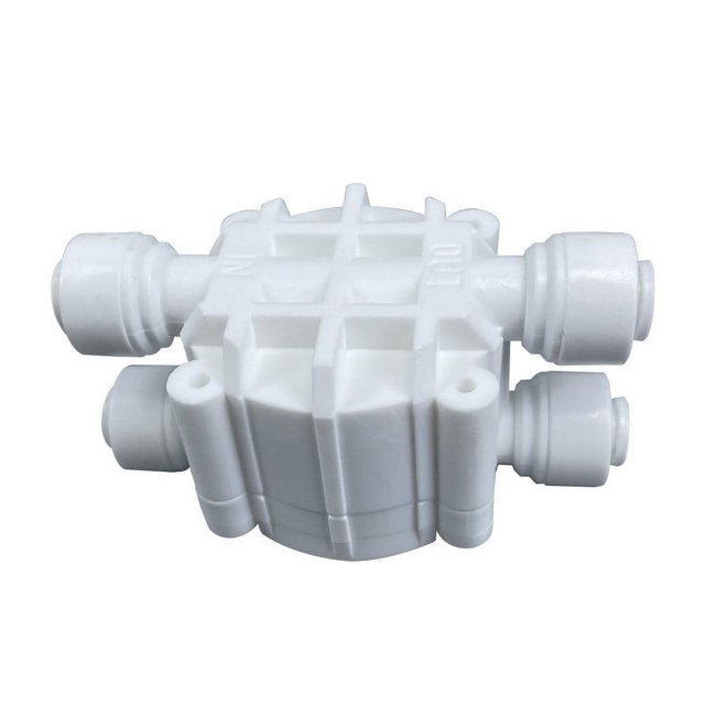 Válvula de cierre automático de 4 vías para purificador de agua de ósmosis inversa de 1/4"