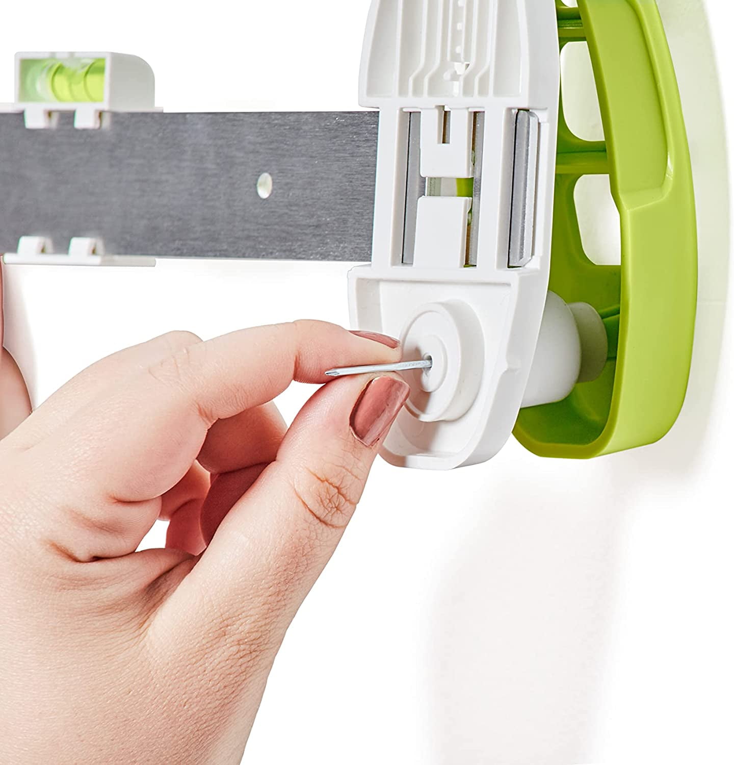 HANGMAN Push & Hang Pro Picture Hanging Tool Kit with Nails and Built-in Level
