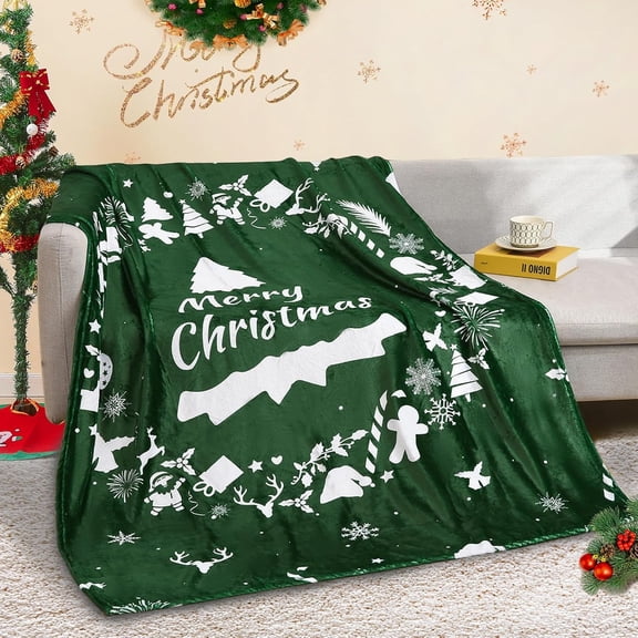 Christmas Green Merry Christmas Wreath Print Soft Warm Flannel Blanket for Holiday Decor
