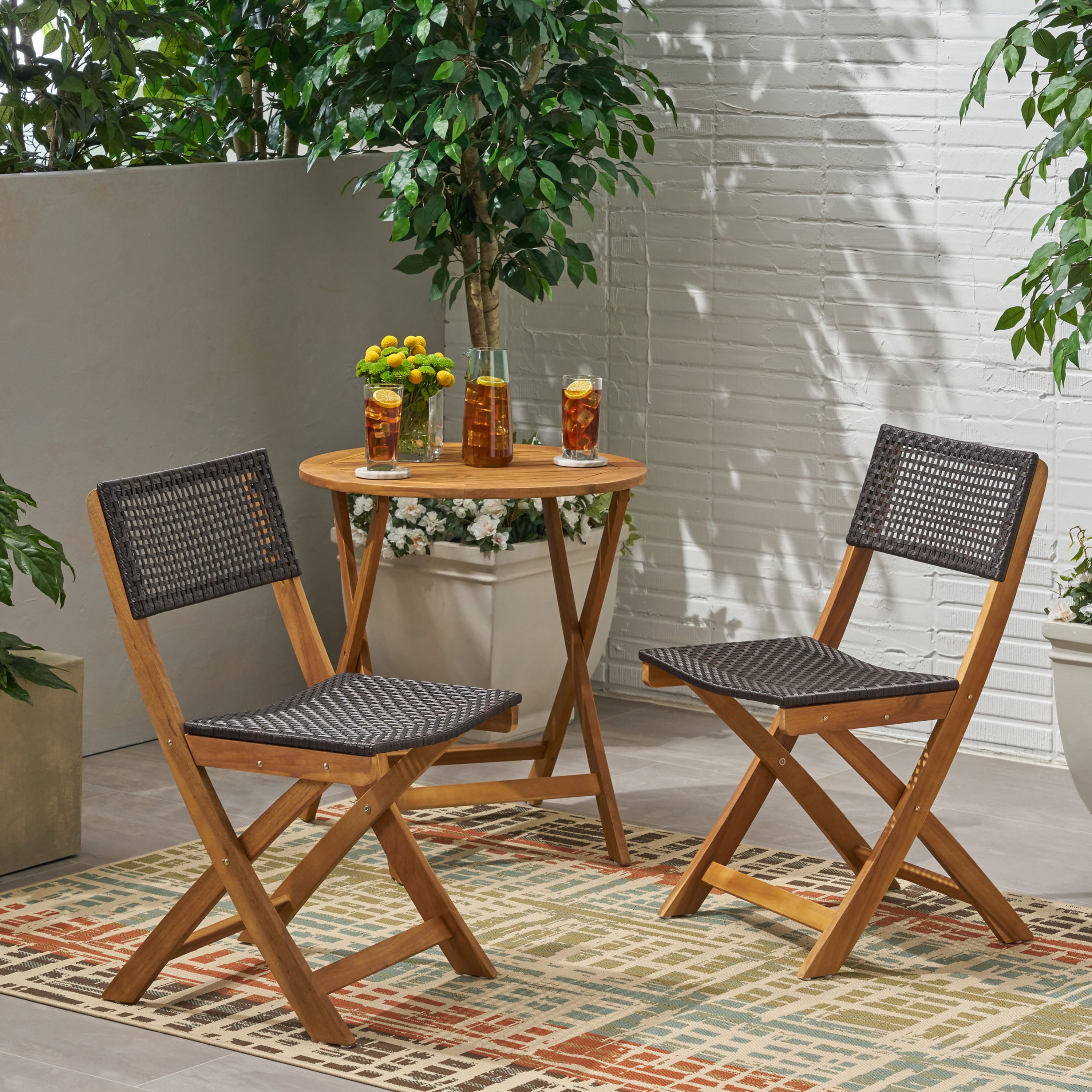 Bistro Chairs Set of 2 – Foldable Outdoor Wicker Chairs with Solid Wood Frame, Space-Saving for Patio, Garden or Balcony