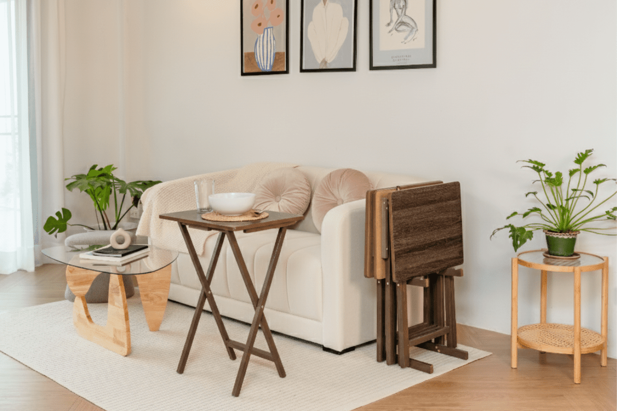 希少　have fun garage sus table set mcrss Mainstays XL Oversized Folding Tray Table Set with Storage Rack