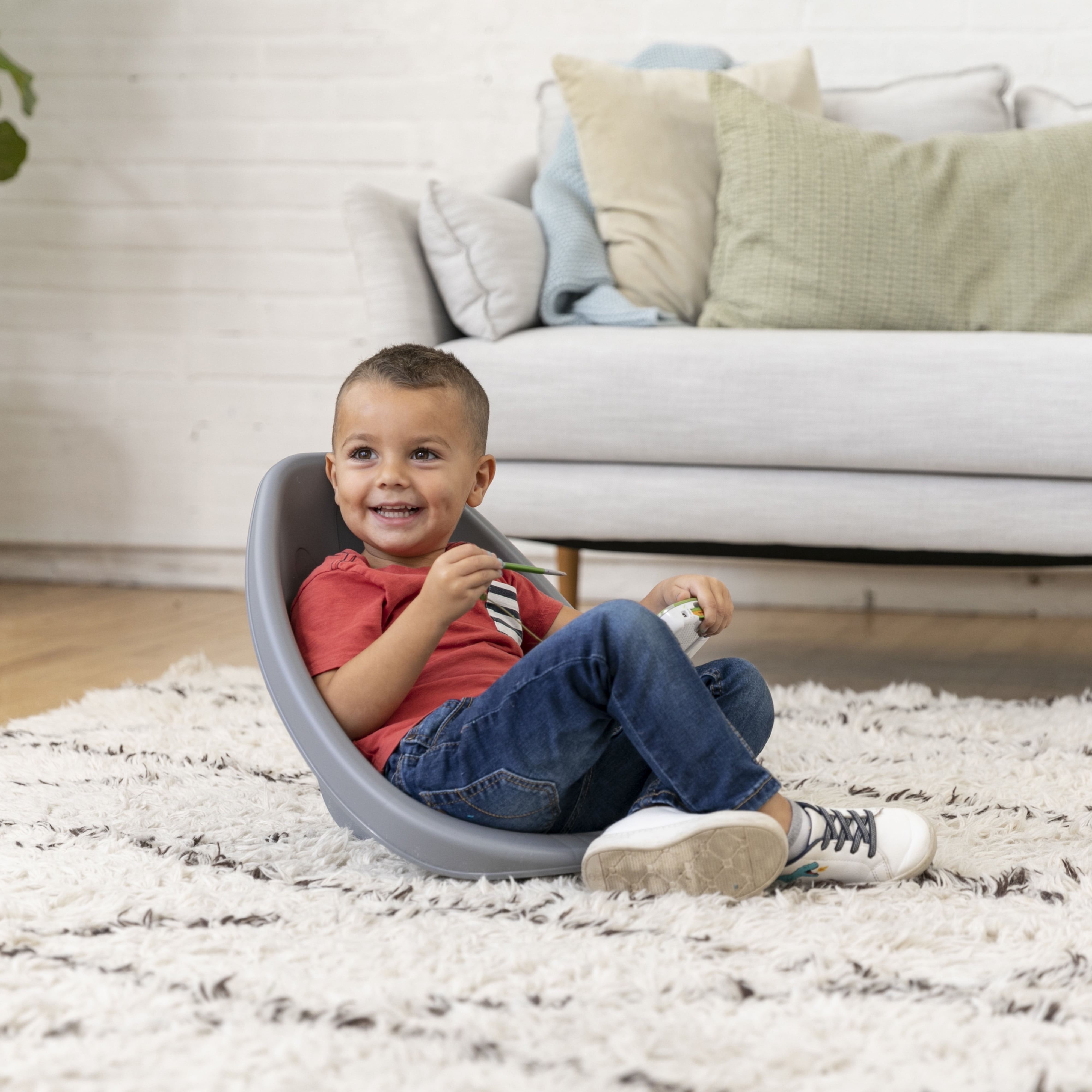 ECR4Kids Plastic Leaf Scoop Floor Rocker Seat, Classroom Furniture, Pink/Grey, 6-Piece