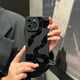 thumbnail image 4 of Funda de teléfono con estampado de serpiente negra para iPhone, carcasa de silicona suave a prueba de golpes para modelos 11, 12, 13, 14, 15 Pro Max, X, XS Max, XR, 8, 7 Plus, SE2020 Mini, 4 of 5