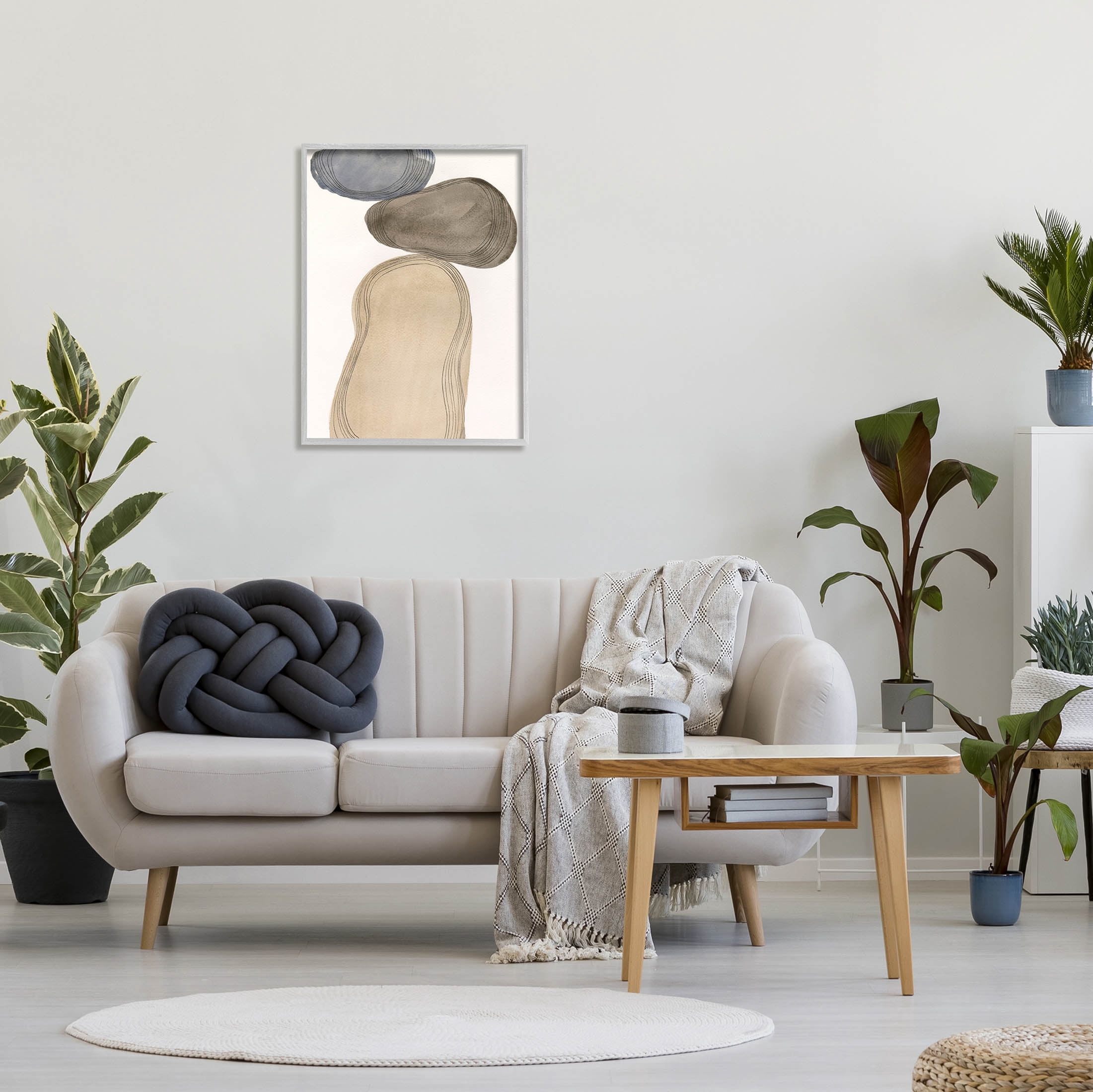 Stupell Industries Contemporary Circular Shapes Arrangement Graphic Art Gray Framed Art Print Wall Art, Design by Laura Marr