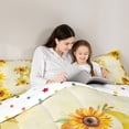 thumbnail image 4 of jejeloiu Girls Personalized Gifts Bedding Comforter Set 7-Piece,Gold Letter R King Bedding Sets,Natural Flower Sunflower Bed Sheets For Princess,Lightweight Room Decoration Reversible, 4 of 8