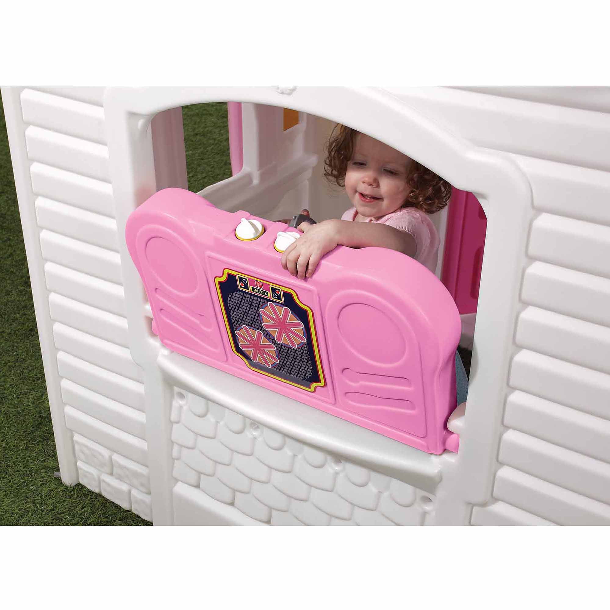 Step2 Sweetheart Pink Playhouse Playset with Kitchen, Decorative Roof