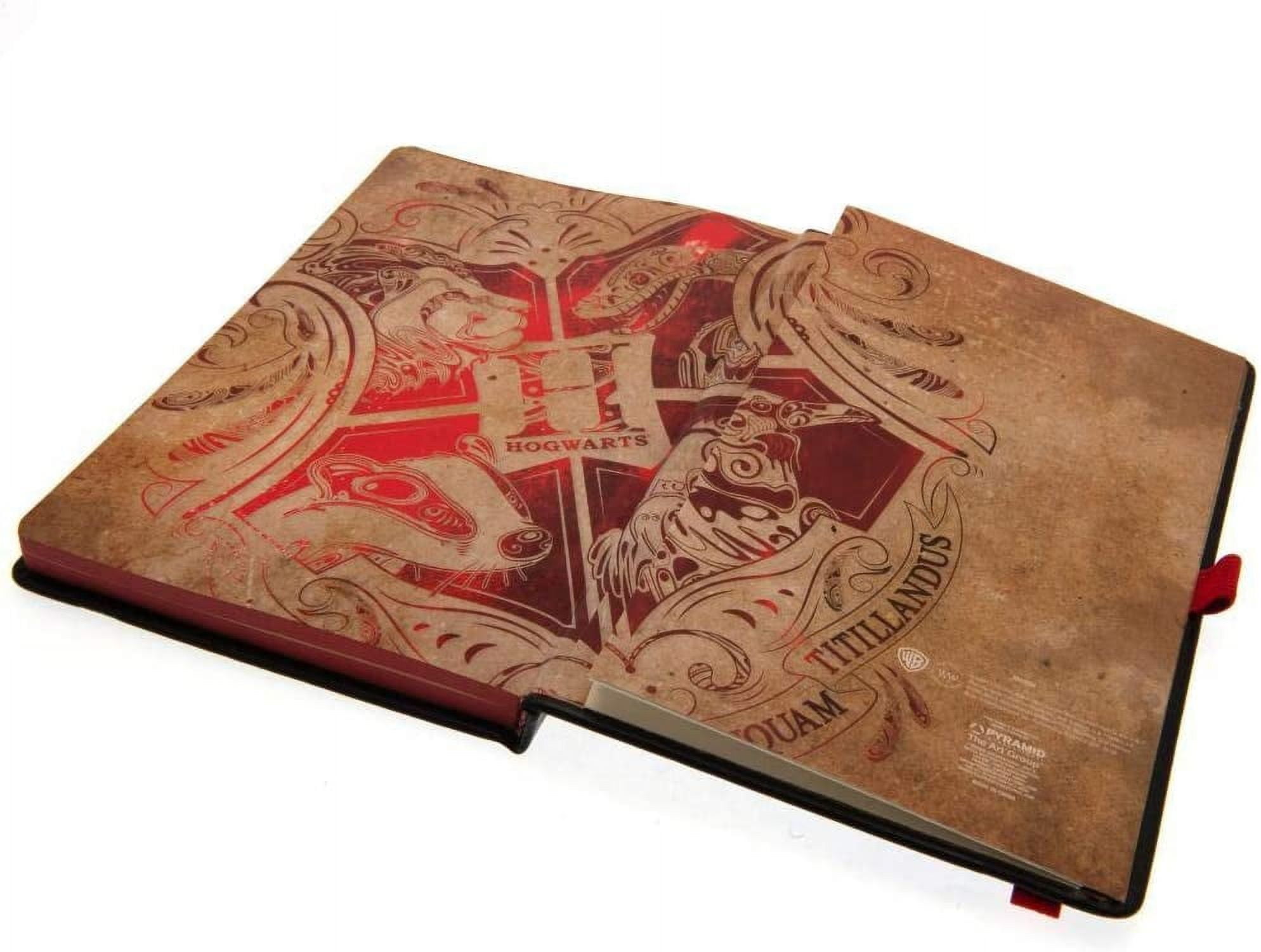 Harry Potter Hogwarts Gryffindor Foil Crest A5 Premium Notebook