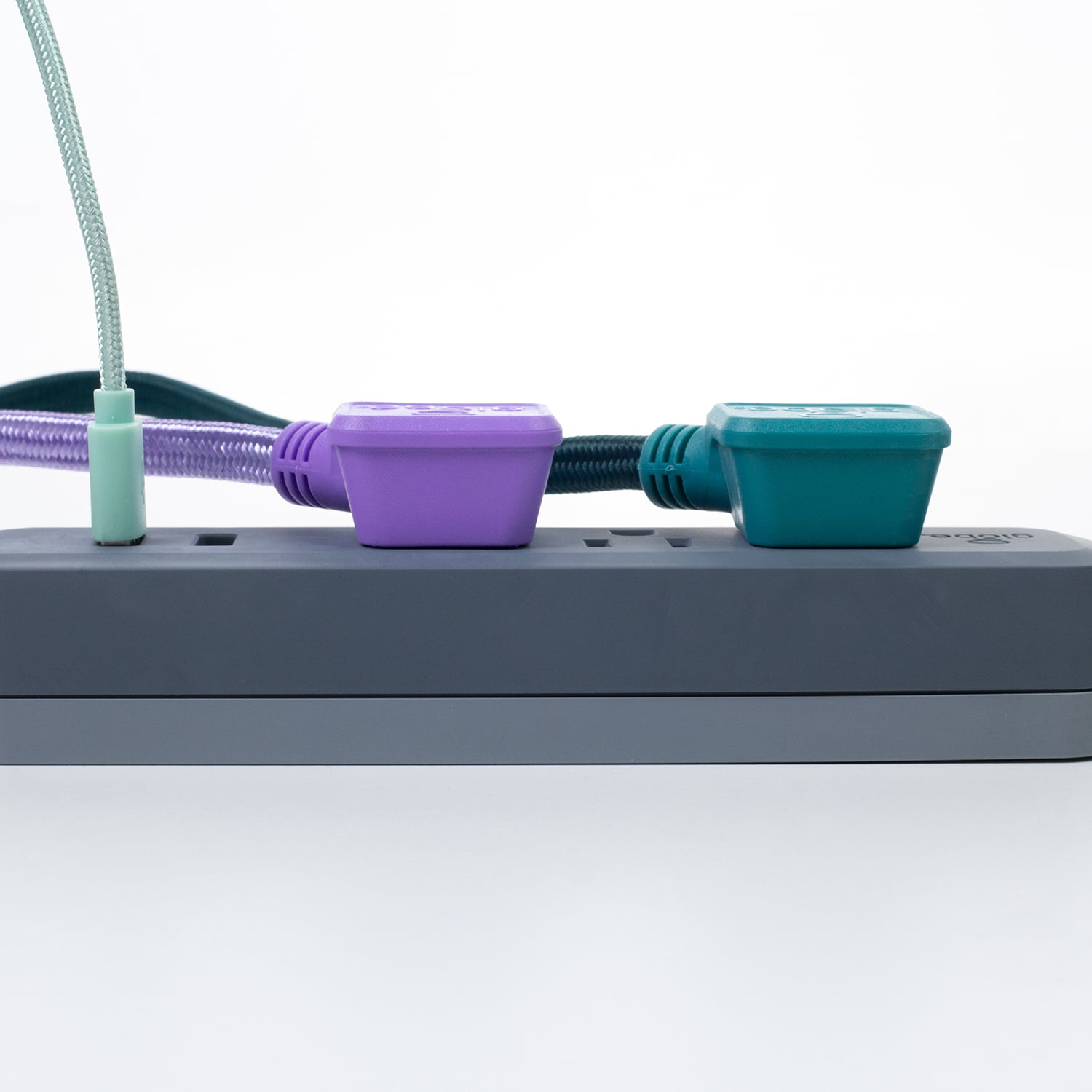 Globe Electric Watt Designer Series 6-ft 3-Outlet Adriatic USB Surge Protector Power Strip