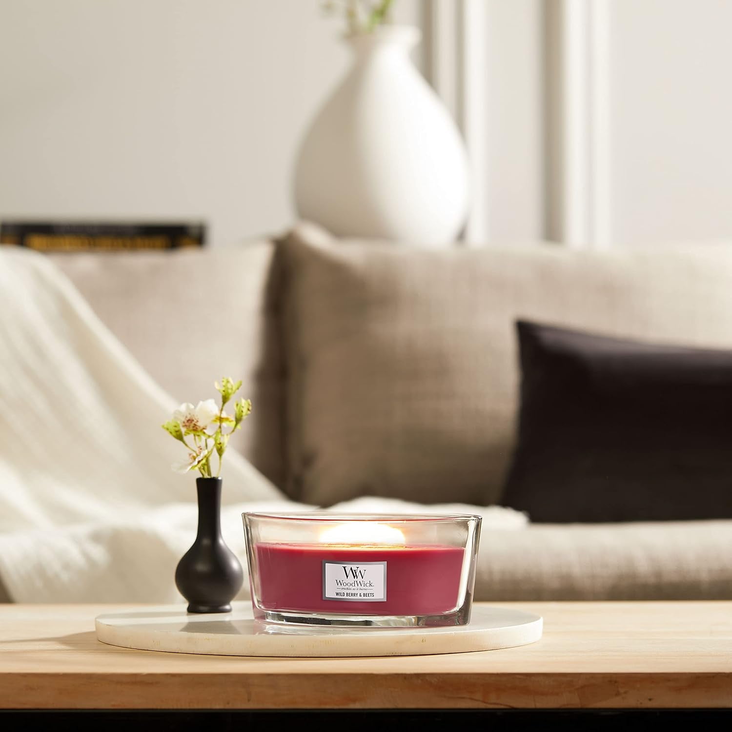 WoodWick - Wild Berry & Beets Ellipse Jar Candle (453g)
