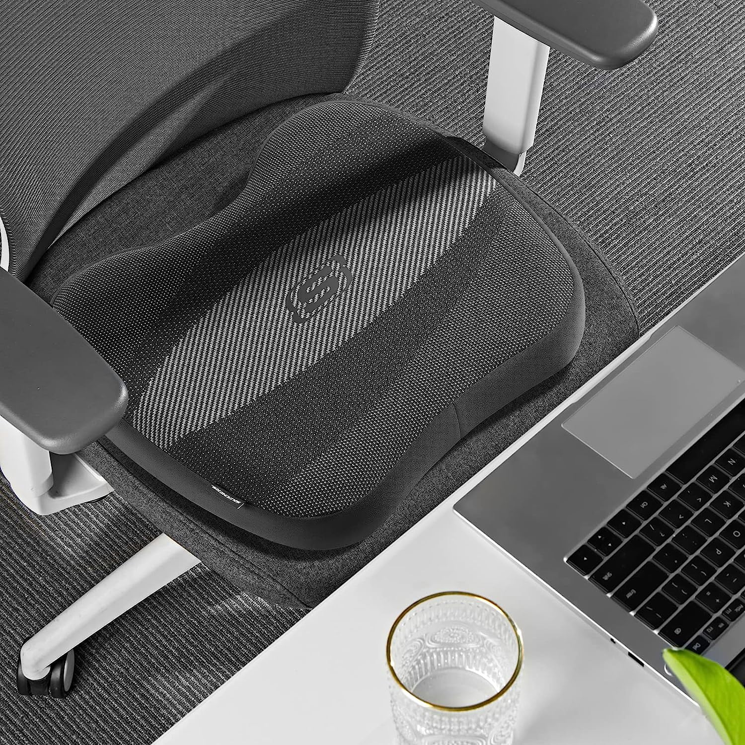 Skechers 22WMSK06 Seat Cushion, Skech-Knit Memory Foam Seat Pad Universal Fit for Most Cars, Chairs