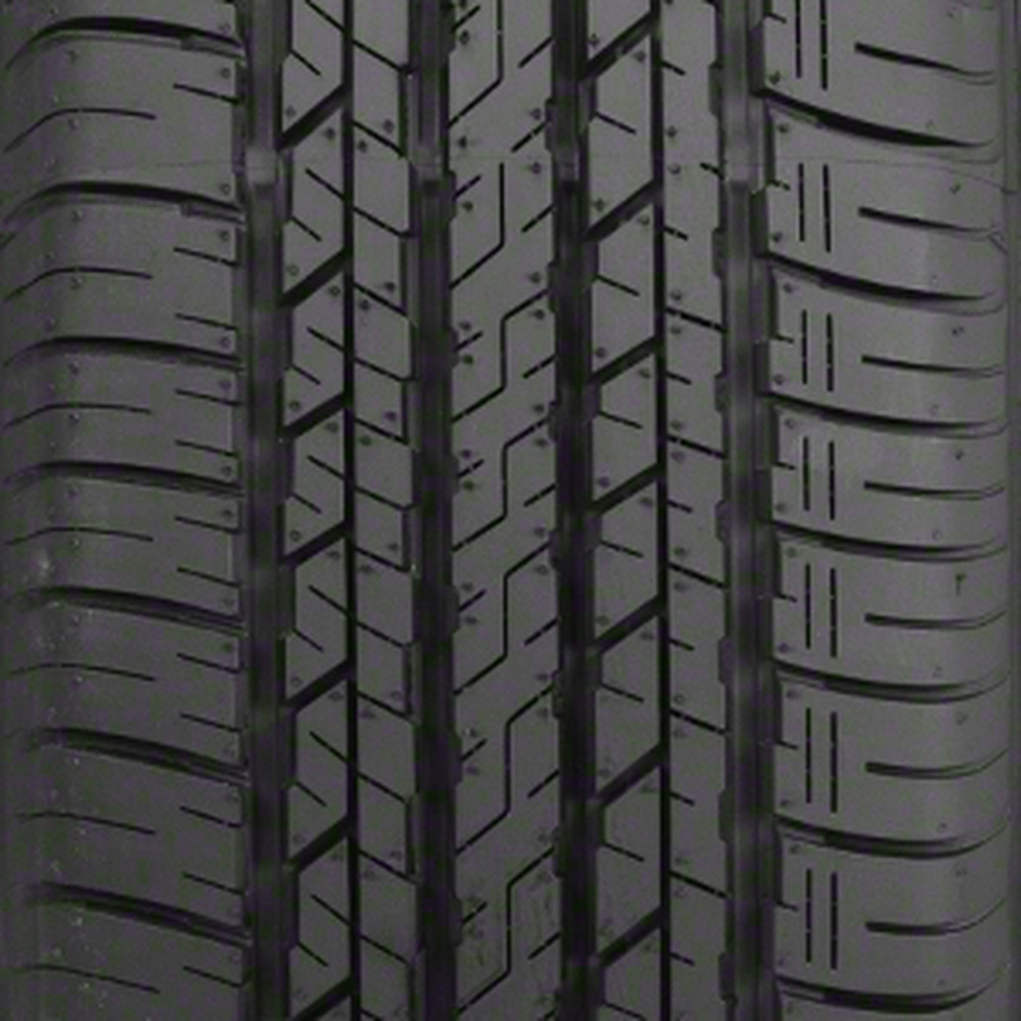 Dunlop SP Sport 7000 A/S 235/45R18 94V High-Performance All-Season