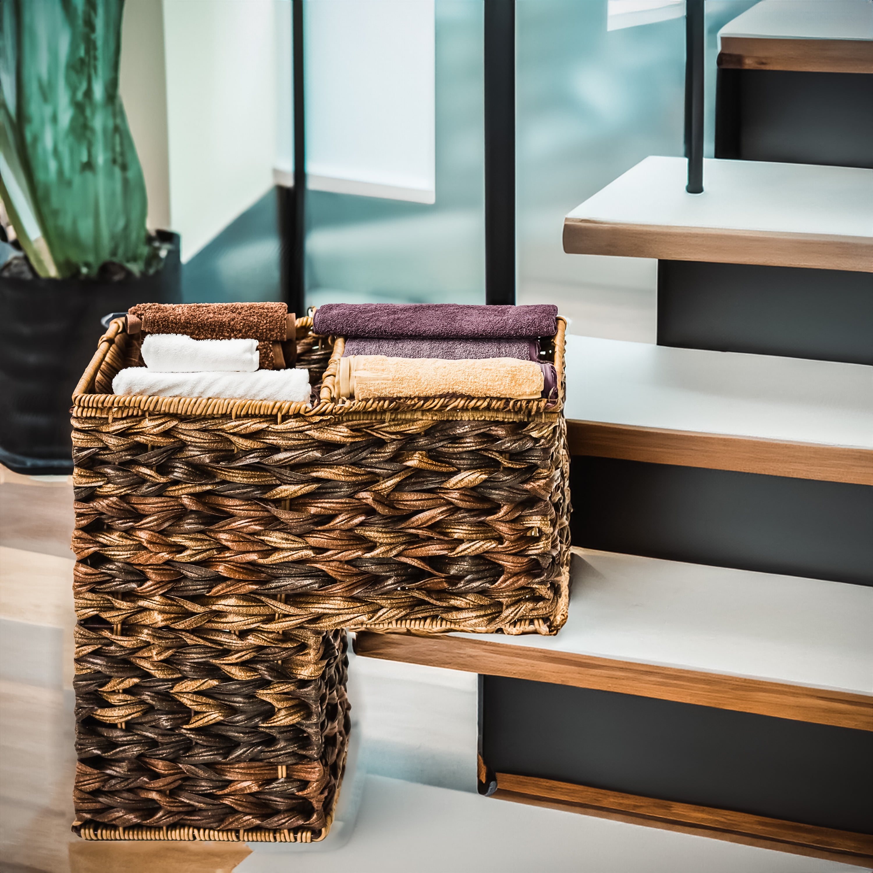 14.5 in Plastic Wicker Storage Stair Basket with Handle (Brown)