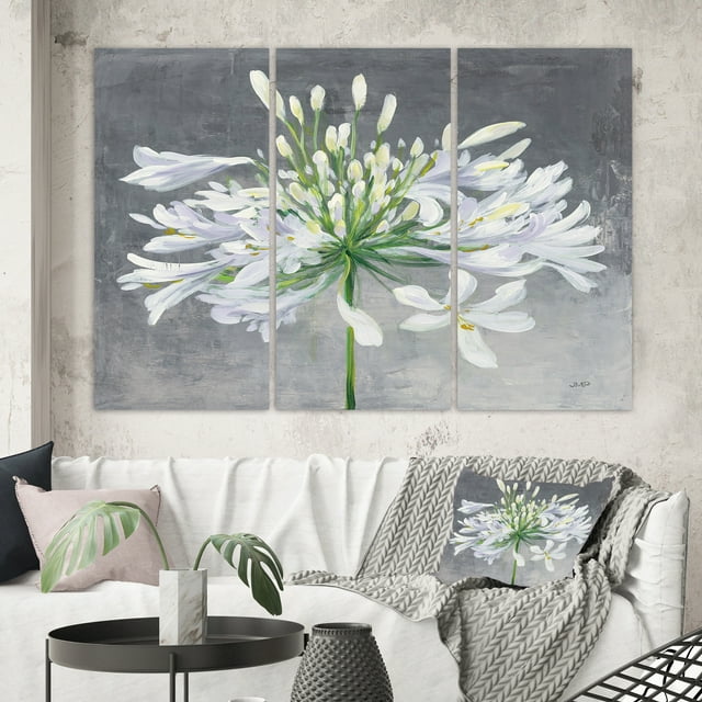 Designart - Flower Cleome Splash I - Traditional Floral Canvas Artwork