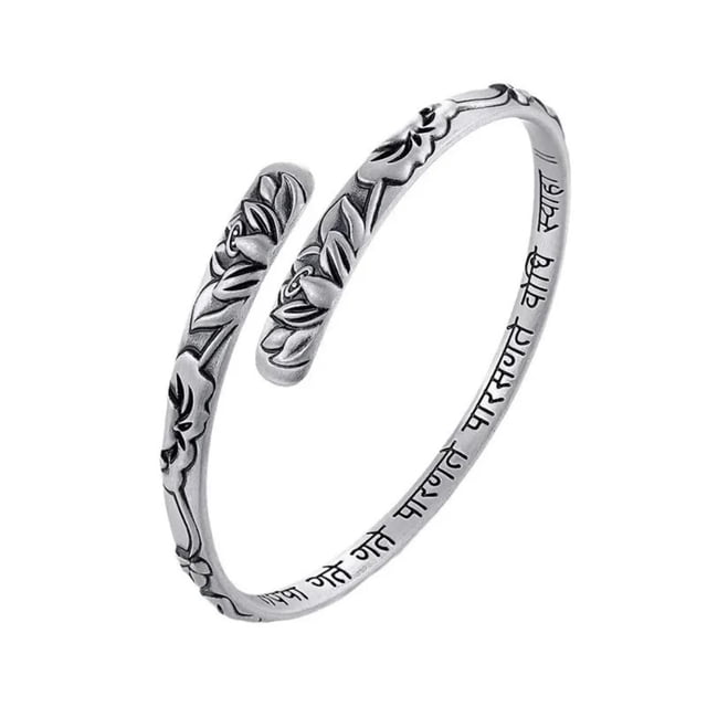 Brazalete Poevic Flor de Loto Ajustable en Plata