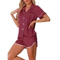 thumbnail image 4 of Pijamas de satén para mujer INSPIRE CHIC, conjuntos de lounge de 2 piezas con blusa de manga corta y pantalones cortos, 2XL rojo, 4 of 6