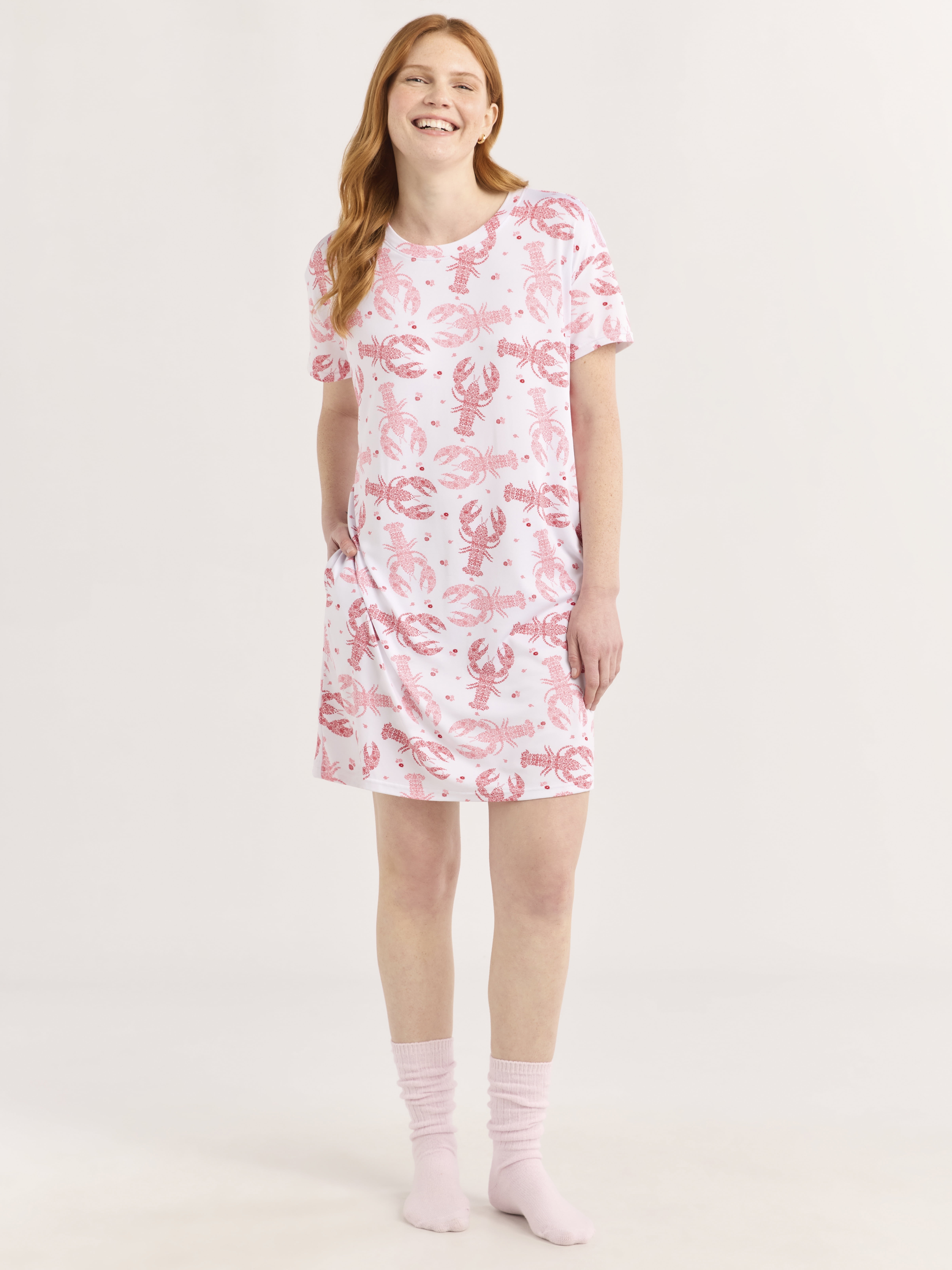 Joyspun Women's Dreamy Soft Collection Sleepshirt with Short Sleeves, Sizes S/M-2X/3X